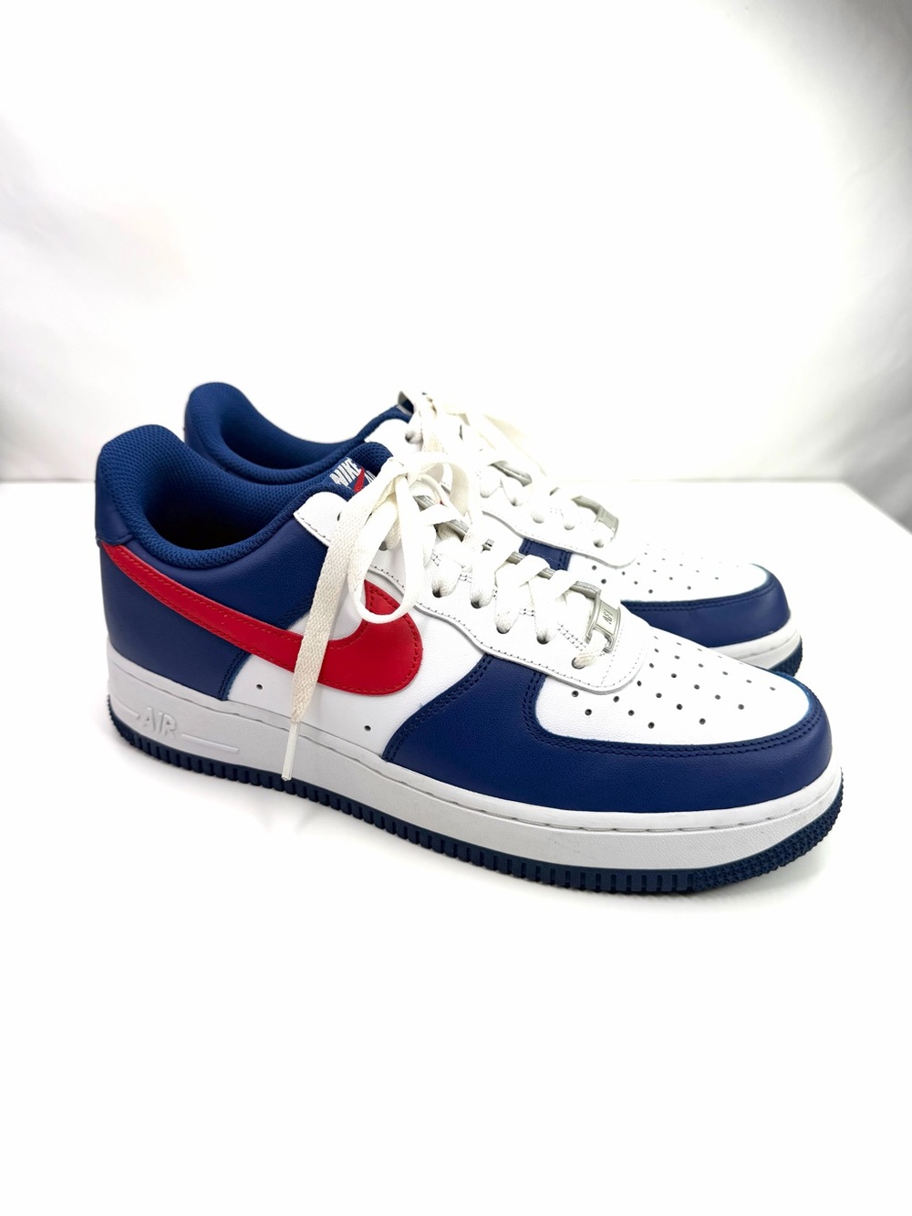 Nike Red White Blue USA 07 Air Force 1 Leather Sneakers